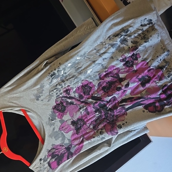 Floral Print Tunic - Picture 5 of 10